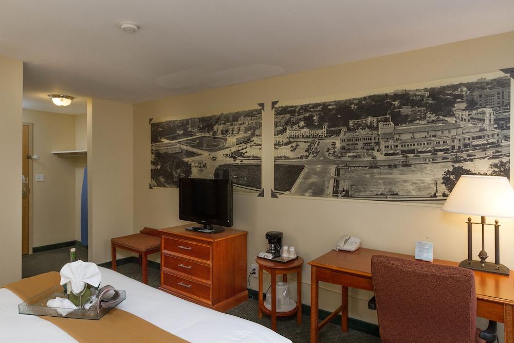 Hotel Westport Kansas City, Tapestry Collection By Hilton מראה חיצוני תמונה